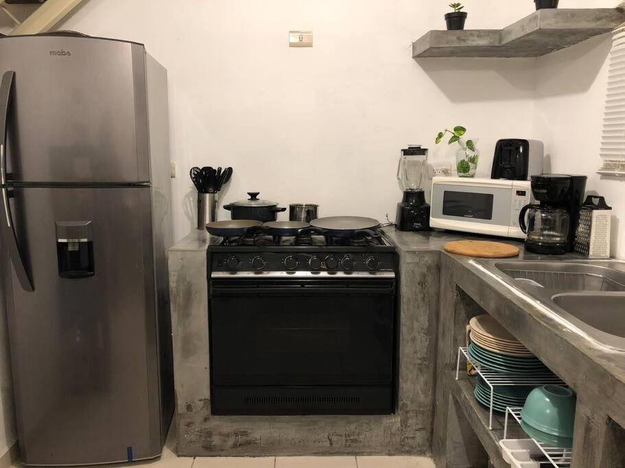 Comfortable And Private House 2 Bedrooms Wifi Parking Free Monterrey Luaran gambar