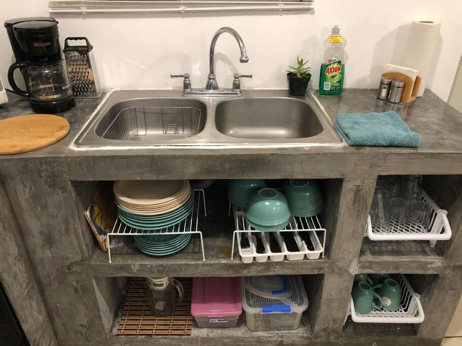 Comfortable And Private House 2 Bedrooms Wifi Parking Free Monterrey Luaran gambar