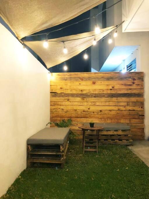 Comfortable And Private House 2 Bedrooms Wifi Parking Free Monterrey Luaran gambar