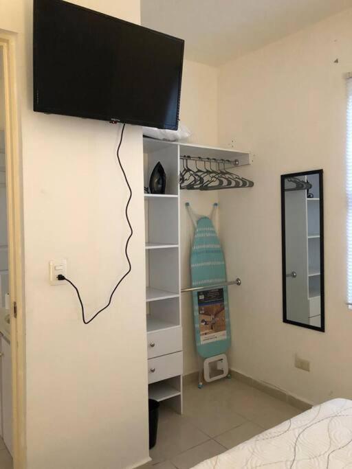 Comfortable And Private House 2 Bedrooms Wifi Parking Free Monterrey Luaran gambar